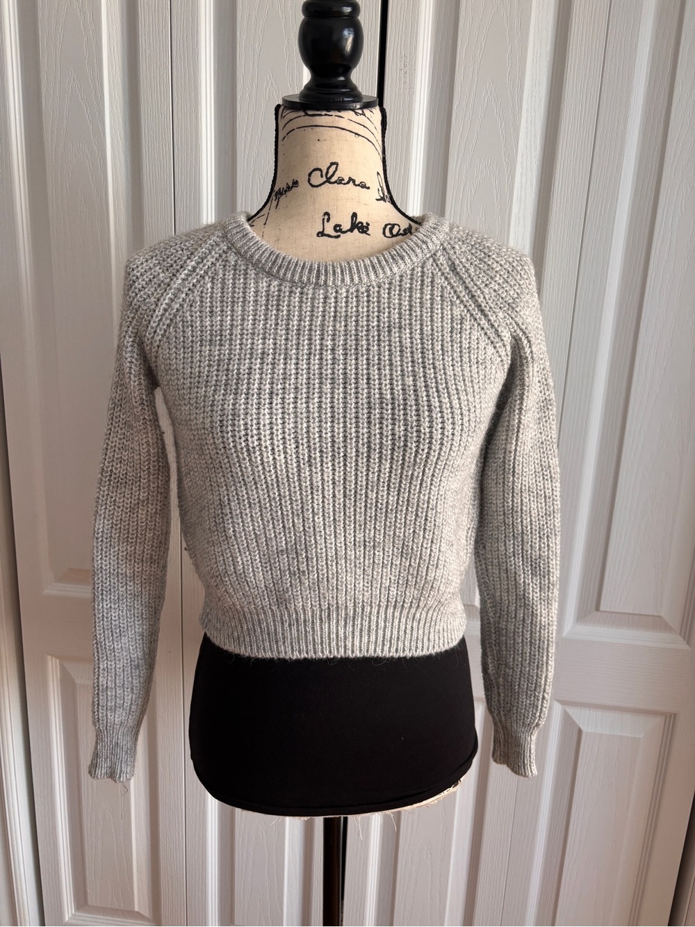 Cozy Women's Wool Crewneck Sweater in Light Gray